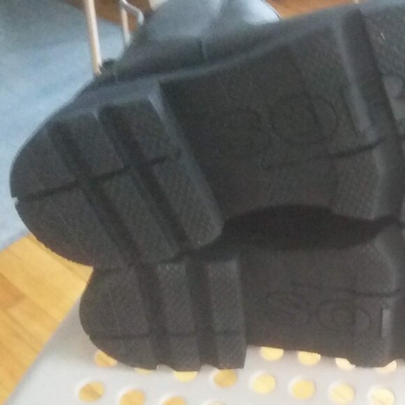 HOLIDAY SALE⭐️ SOREL BLACK LEATHER CHELSEA ANKLE BOOTS WATERPROOF - Picture 8 of 11